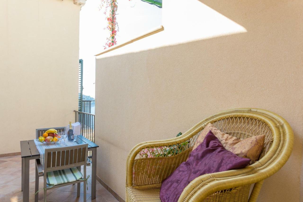 Apartments Villa Victoria 2 Dubrovnik Bagian luar foto