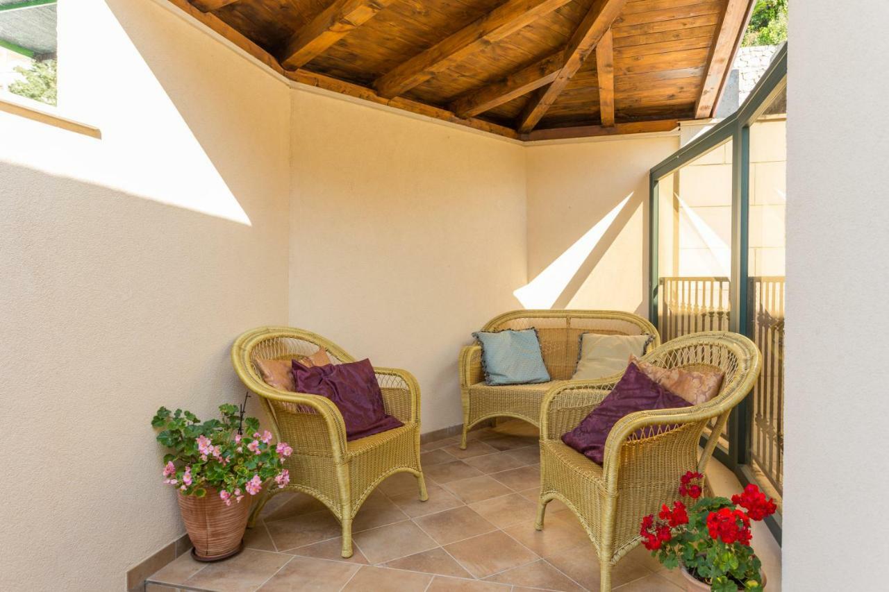 Apartments Villa Victoria 2 Dubrovnik Bagian luar foto